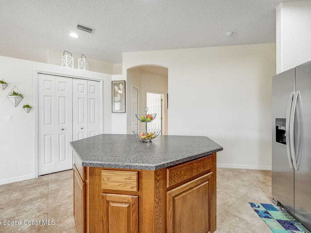 1137 Morgan Circle, Palm Bay, FL 32905