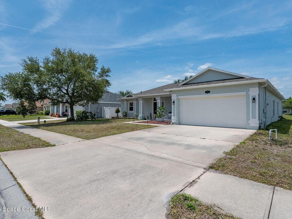 1137 Morgan Circle, Palm Bay, FL 32905