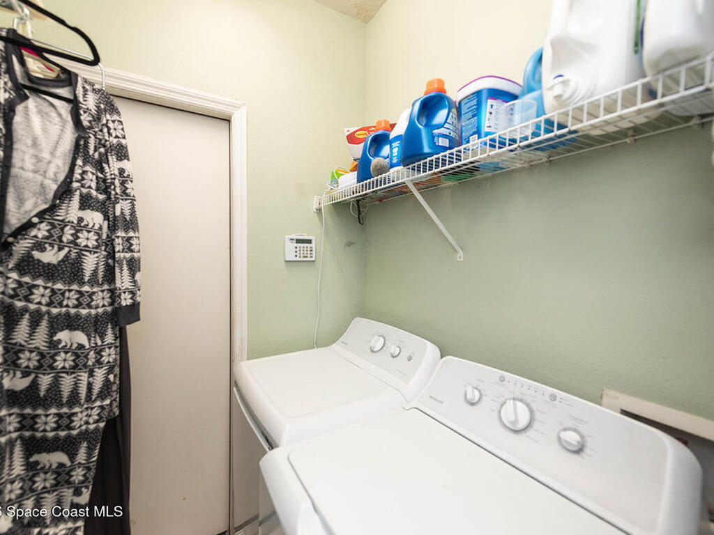 2690 La Cita Lane, Titusville, FL 32780