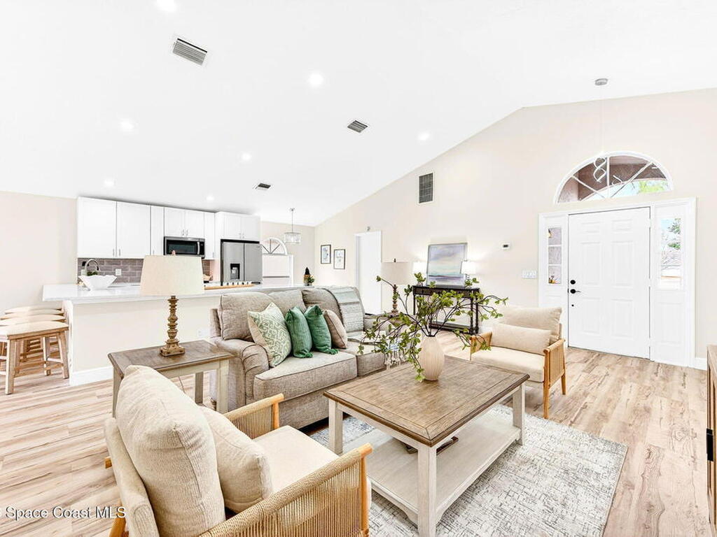 2930 Pebble Creek Street, Melbourne, FL 32935