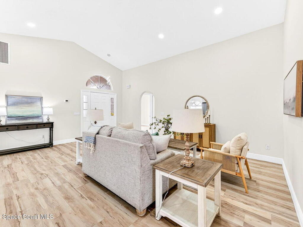 2930 Pebble Creek Street, Melbourne, FL 32935