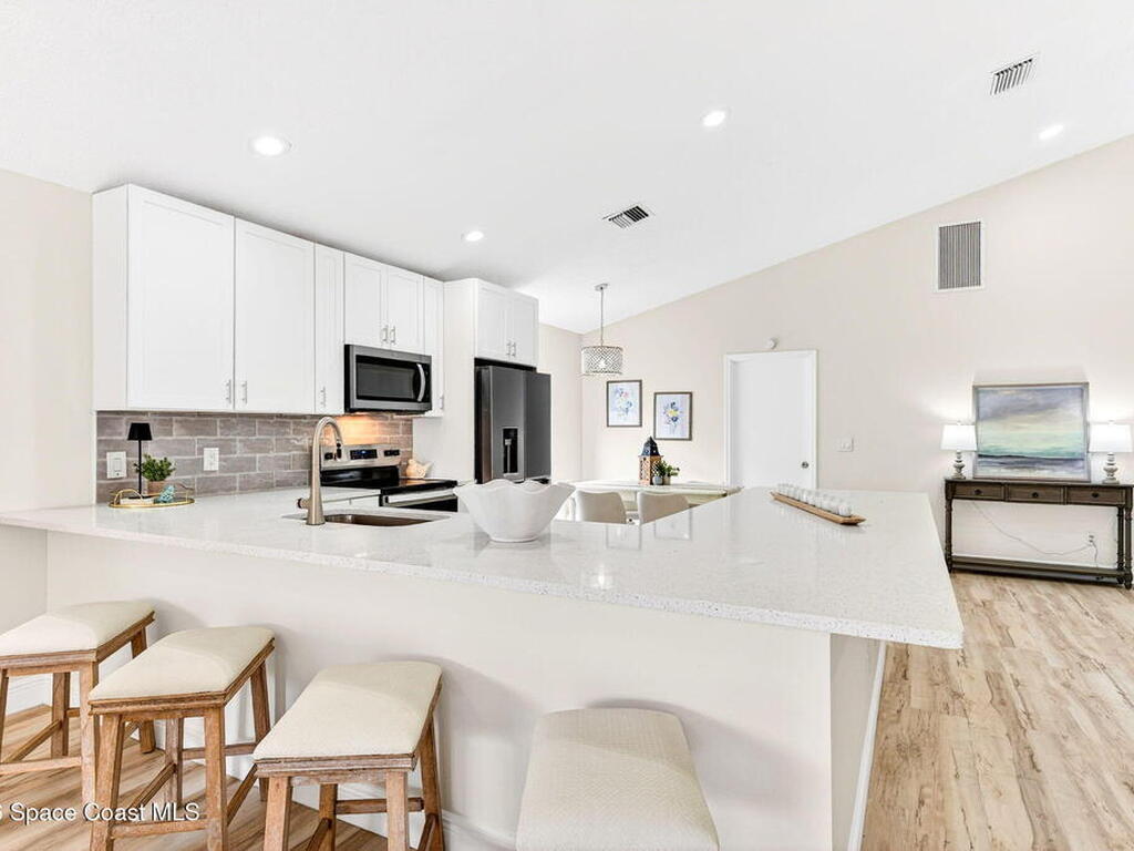 2930 Pebble Creek Street, Melbourne, FL 32935