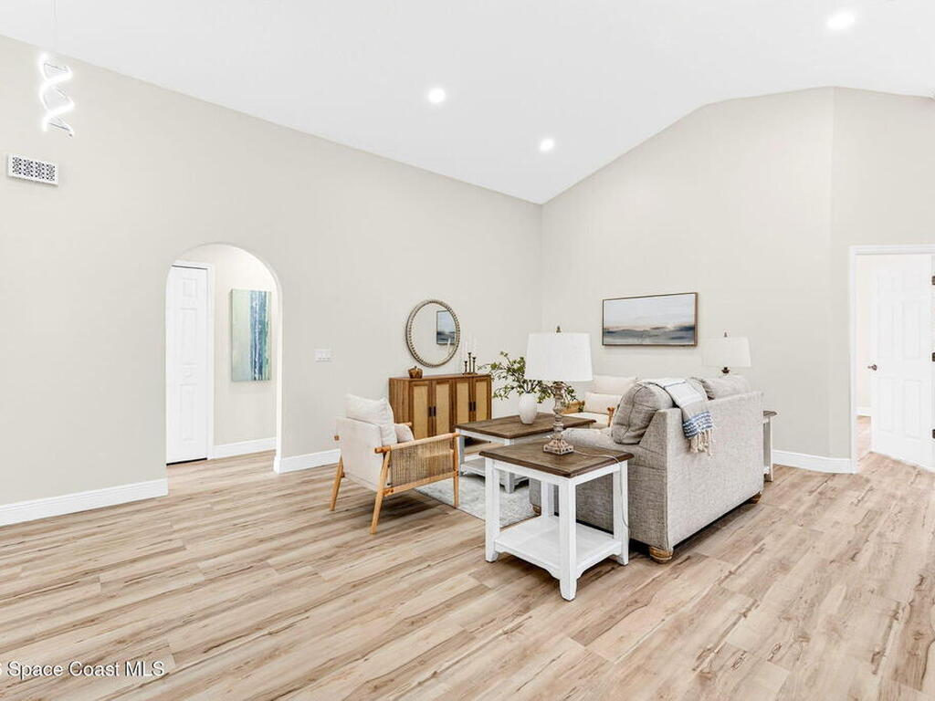 2930 Pebble Creek Street, Melbourne, FL 32935