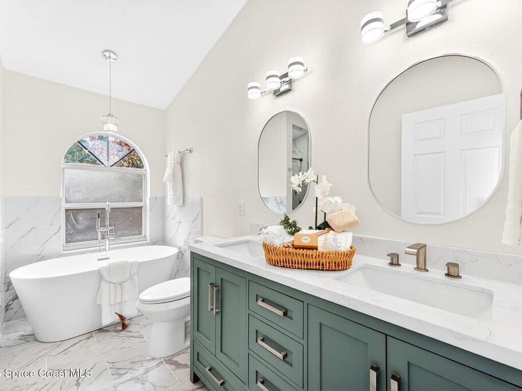 2930 Pebble Creek Street, Melbourne, FL 32935