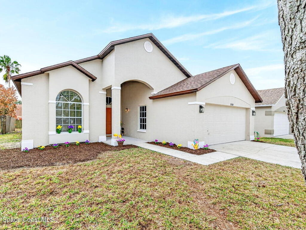 2930 Pebble Creek Street, Melbourne, FL 32935