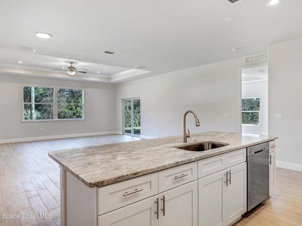 371 Halloran Street, Palm Bay, FL 32909