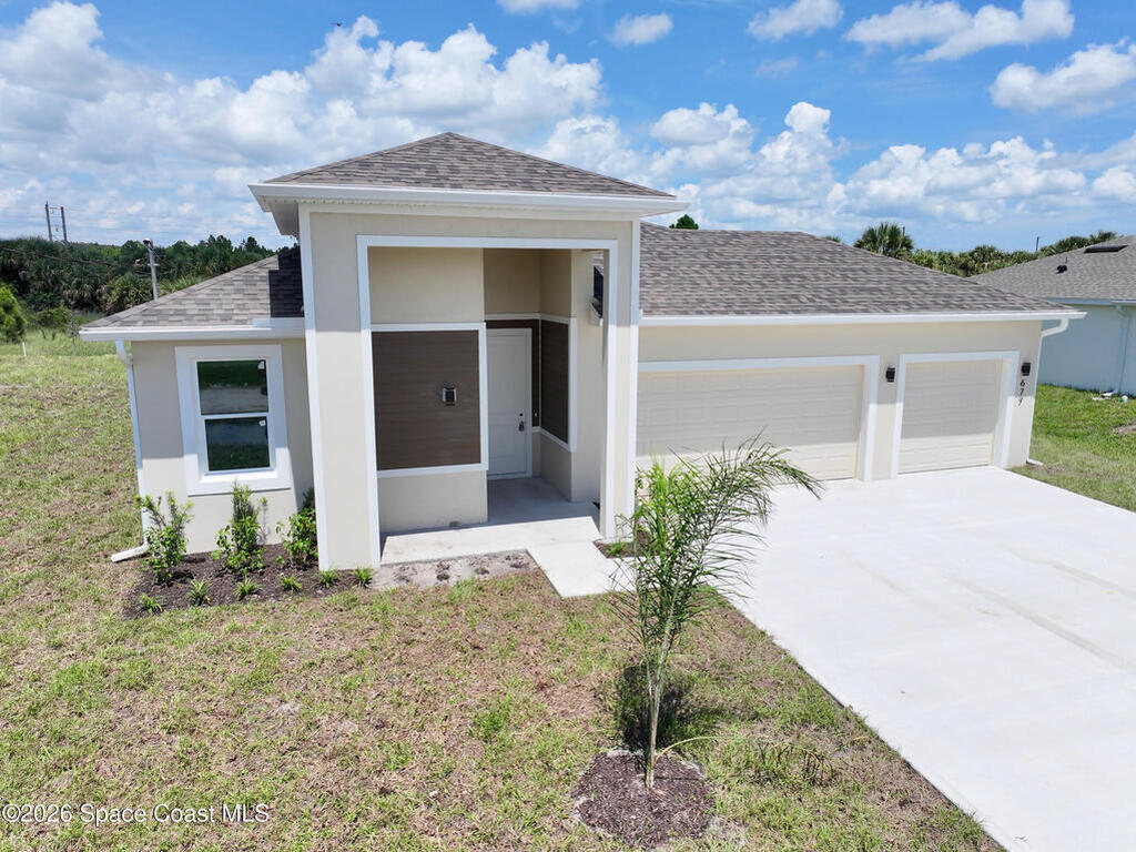 371 Halloran Street, Palm Bay, FL 32909