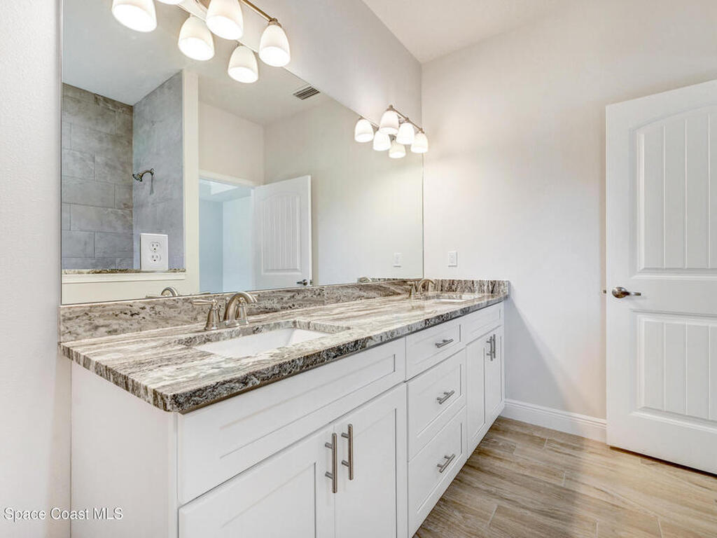 371 Halloran Street, Palm Bay, FL 32909