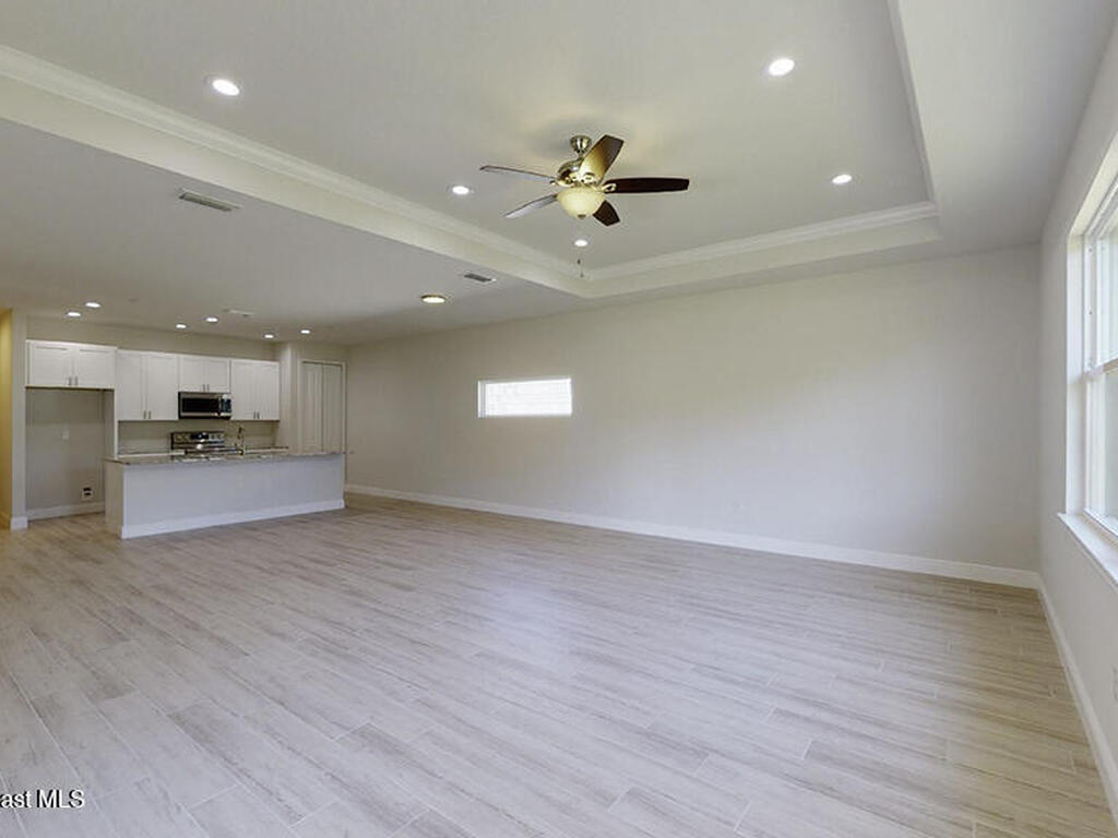 371 Halloran Street, Palm Bay, FL 32909