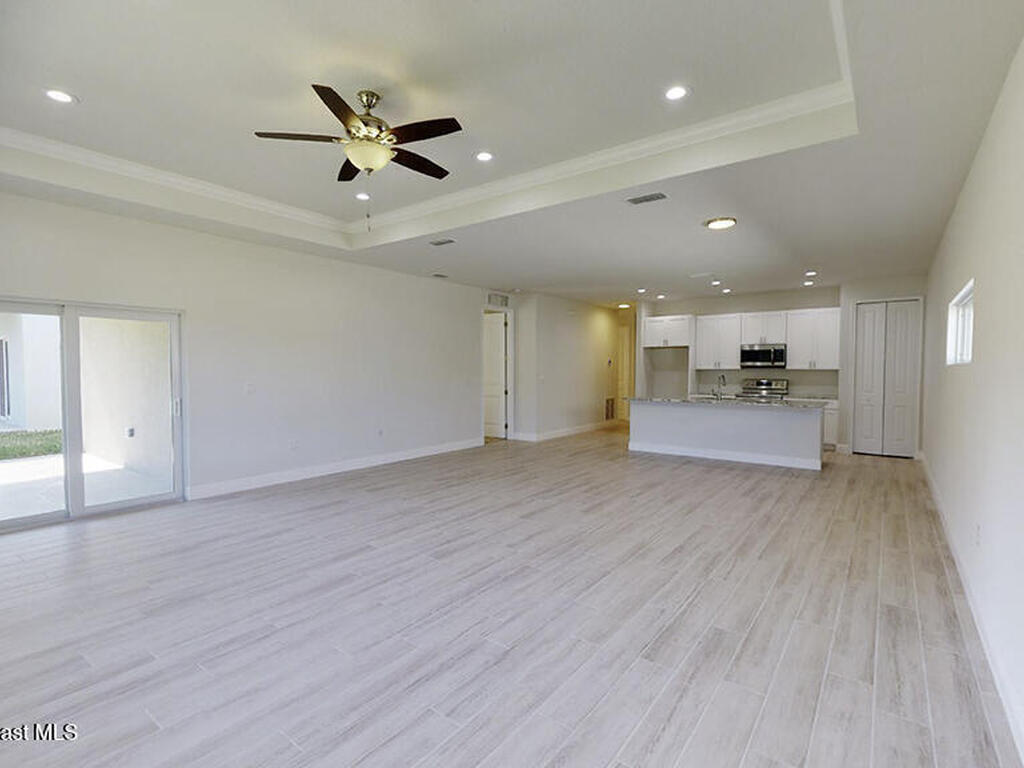 371 Halloran Street, Palm Bay, FL 32909