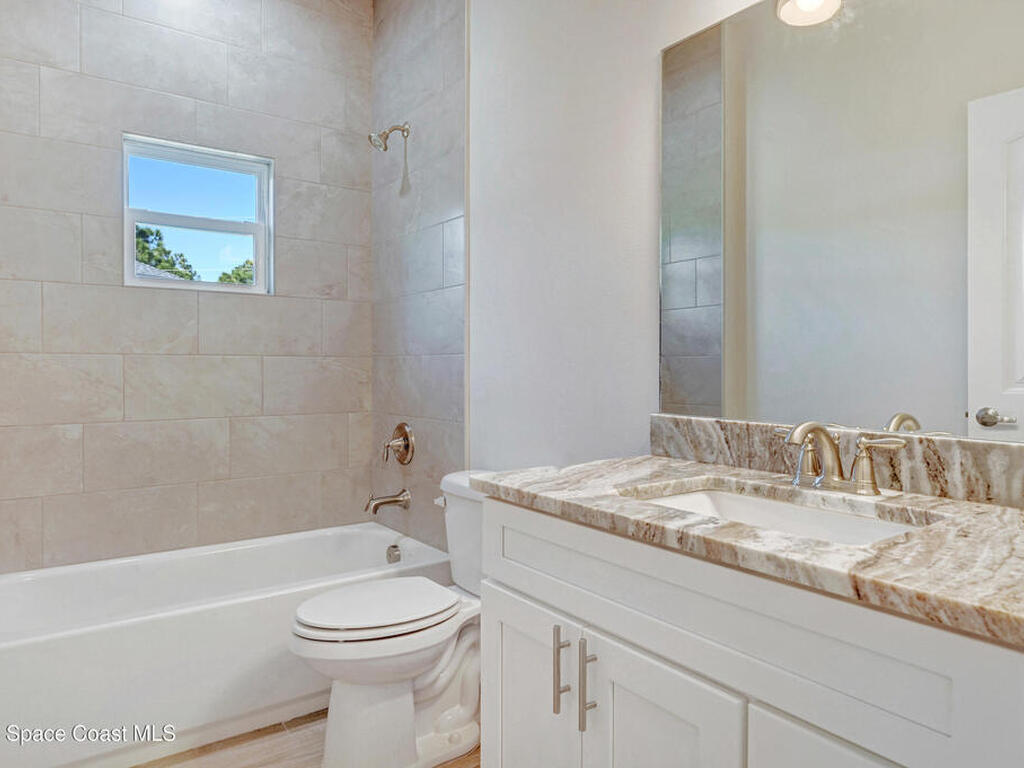 371 Halloran Street, Palm Bay, FL 32909