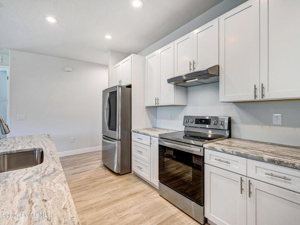 371 Halloran Street, Palm Bay, FL 32909