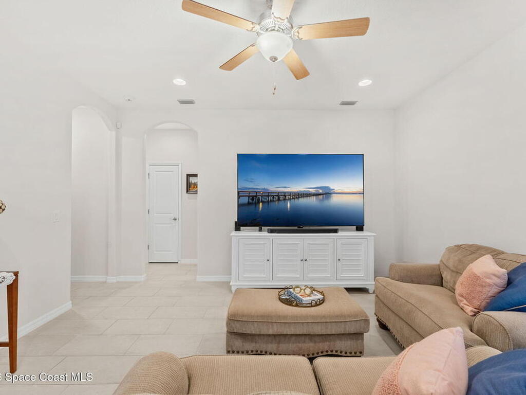 3007 Illuminate Place, Melbourne, FL 32940