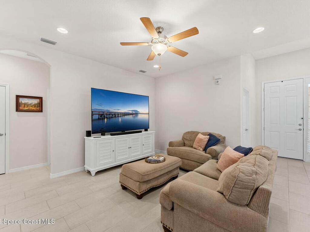 3007 Illuminate Place, Melbourne, FL 32940