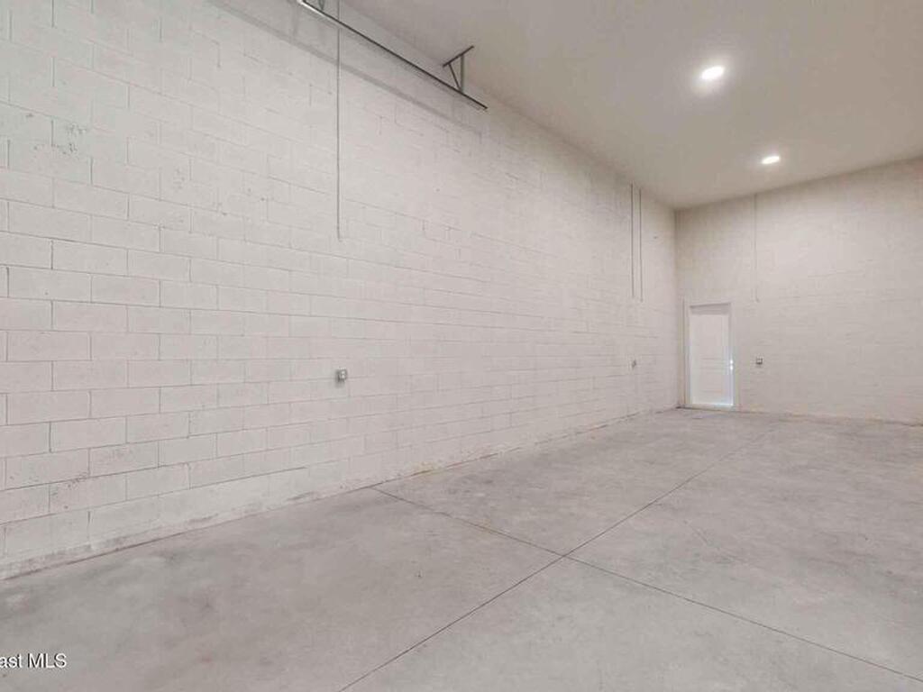 105 Delia Avenue, Palm Bay, FL 32907