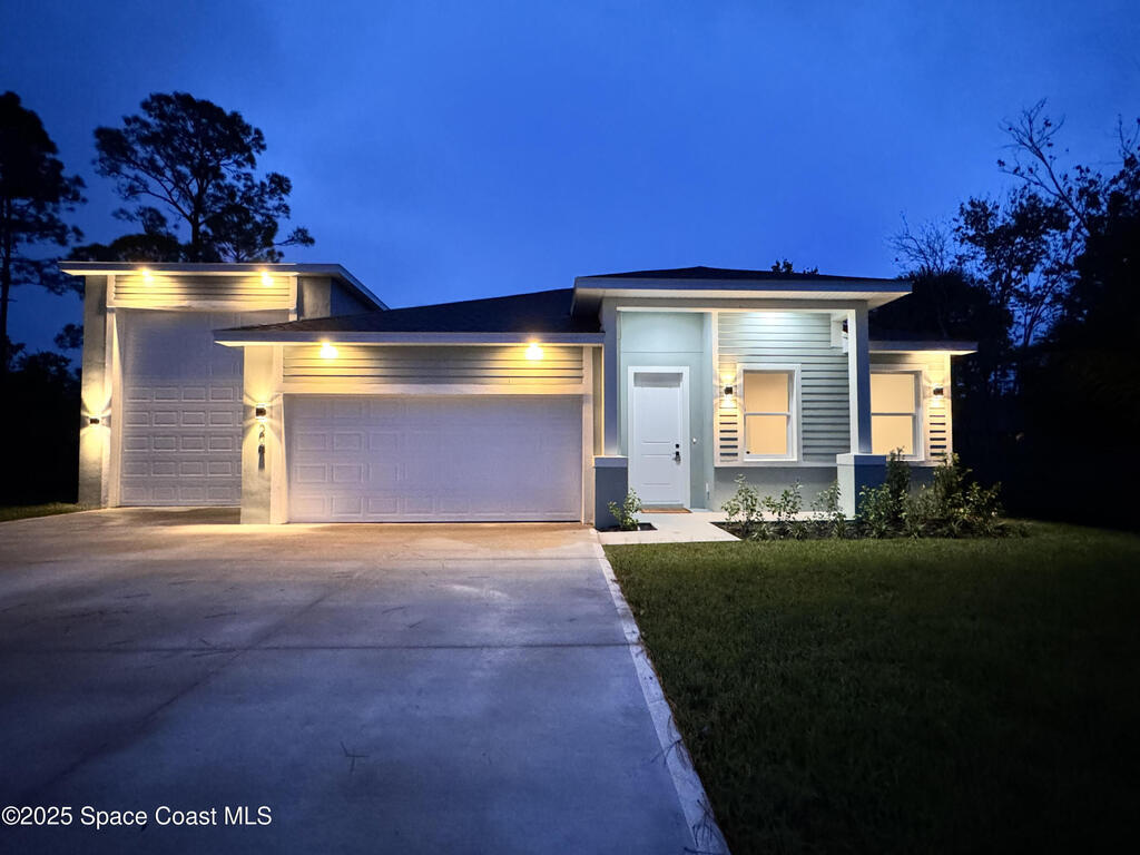 105 Delia Avenue, Palm Bay, FL 32907