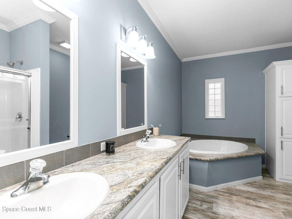 9175 Freedom Road, Mims, FL 32754