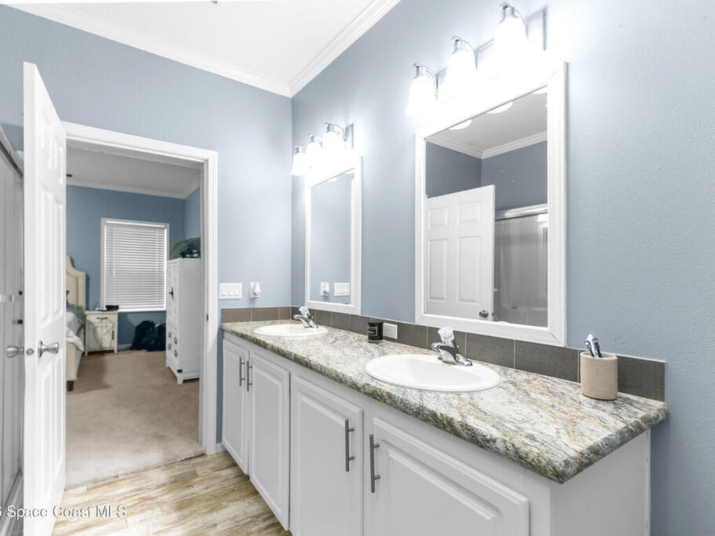 9175 Freedom Road, Mims, FL 32754