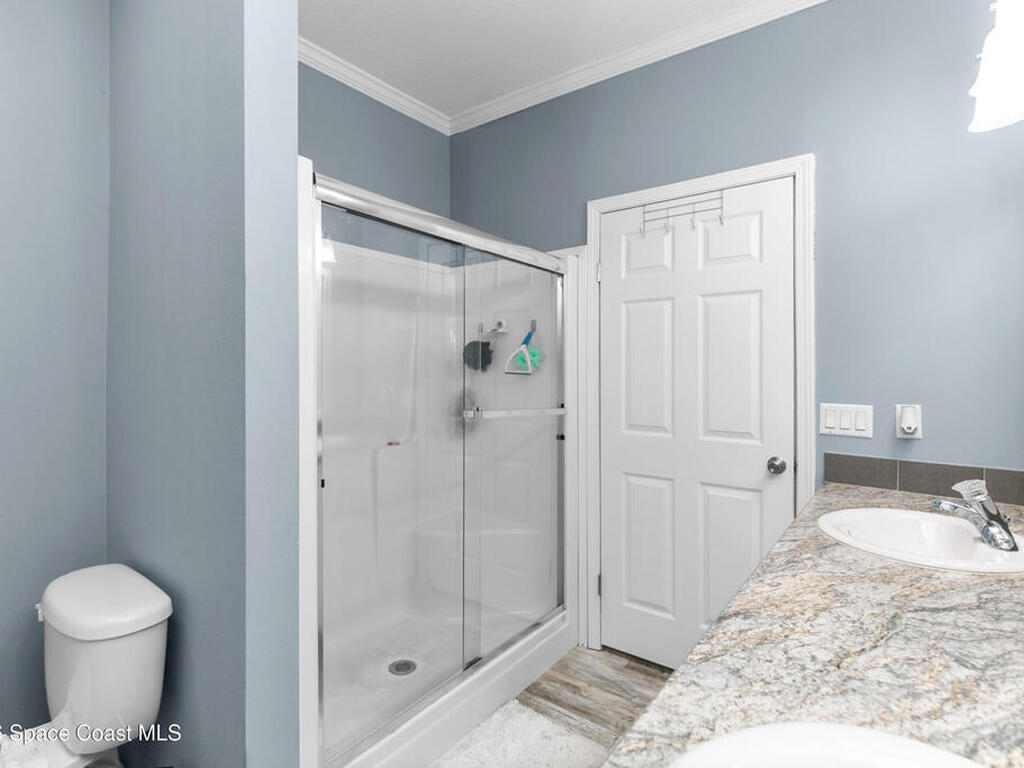 9175 Freedom Road, Mims, FL 32754