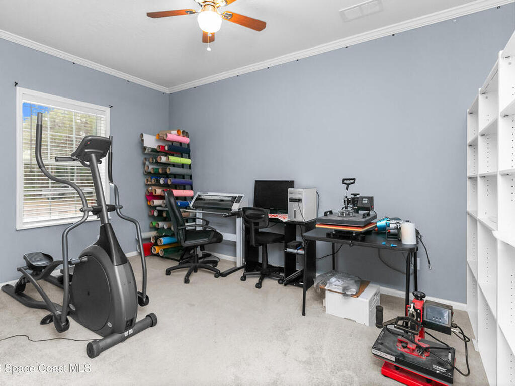 9175 Freedom Road, Mims, FL 32754