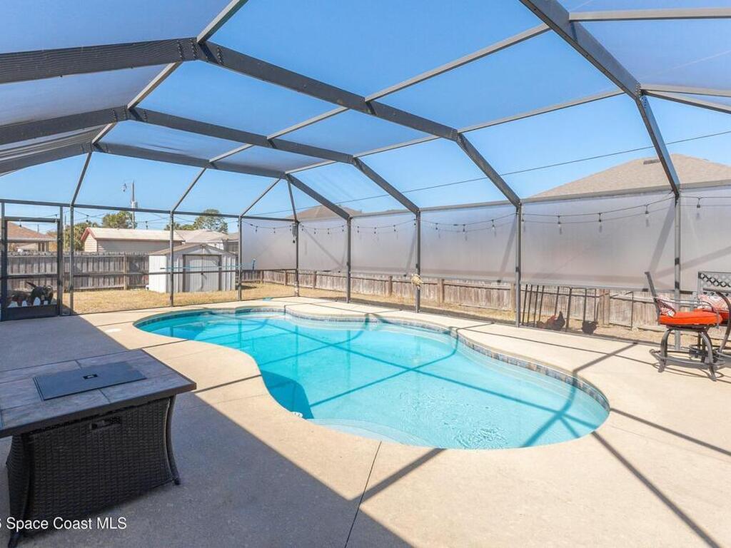 559 Mimosa Street, Palm Bay, FL 32907