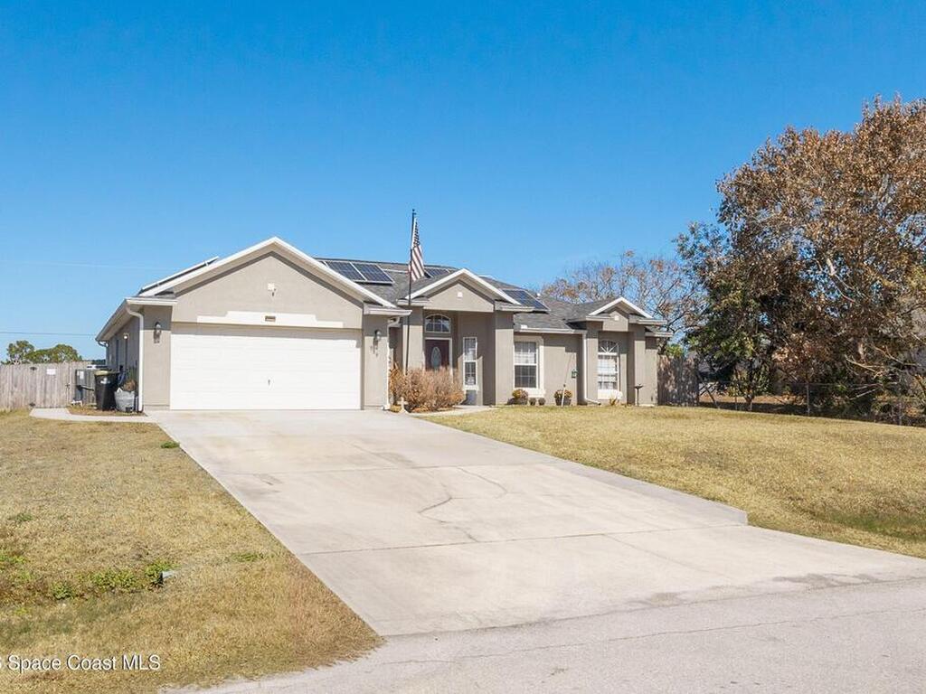 559 Mimosa Street, Palm Bay, FL 32907