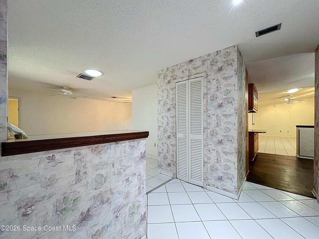 9591 128th Terrace, Largo, FL 33773