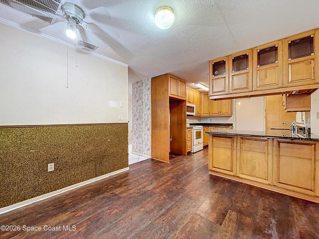 9591 128th Terrace, Largo, FL 33773