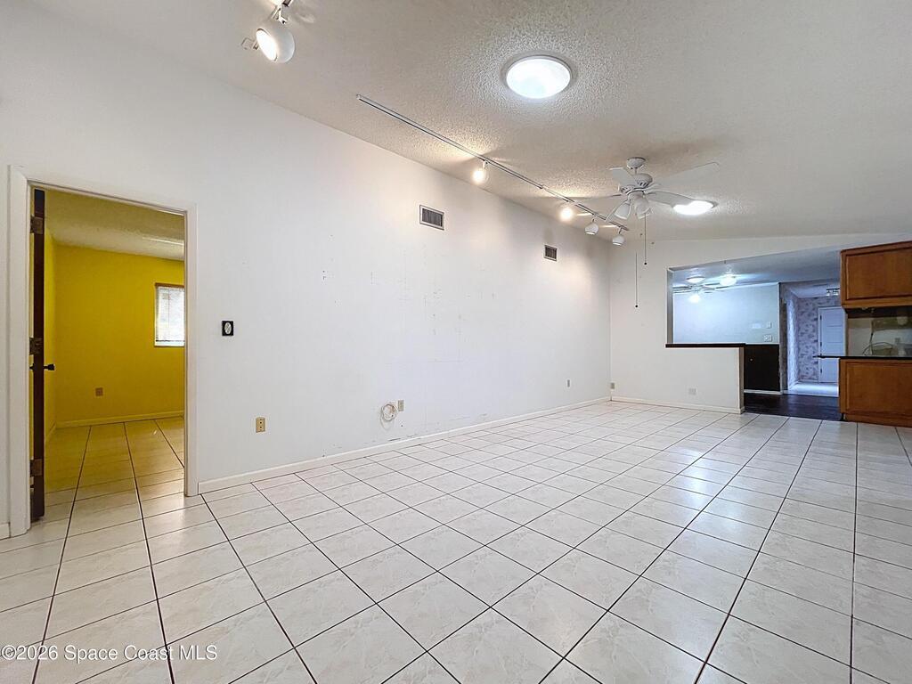 9591 128th Terrace, Largo, FL 33773