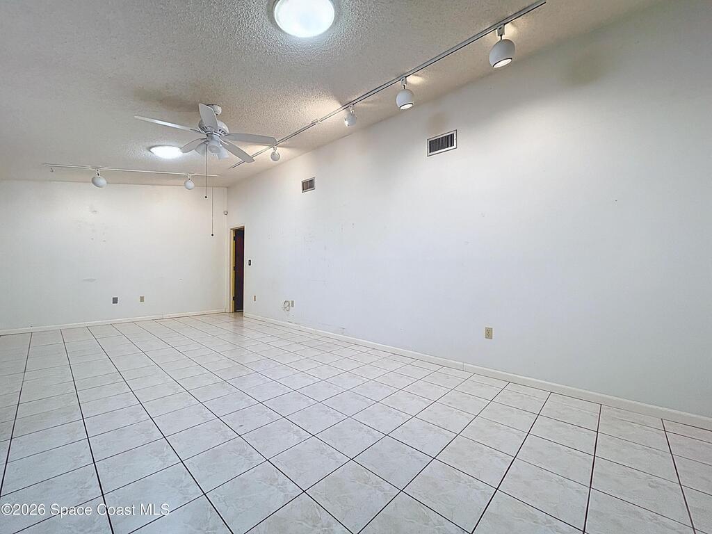 9591 128th Terrace, Largo, FL 33773