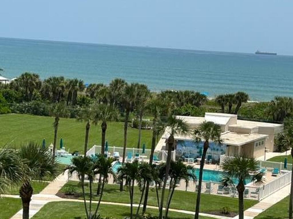 2020 N Atlantic Avenue, Cocoa Beach, FL 32931