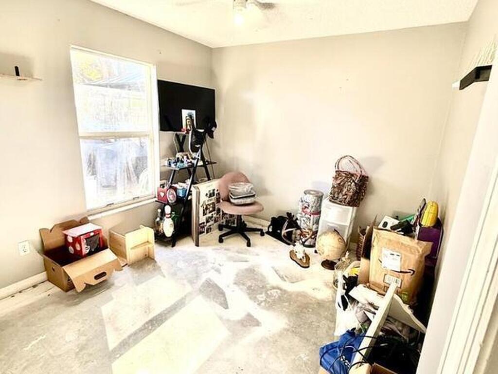 823 Hunters Creek Drive, Melbourne, FL 32904