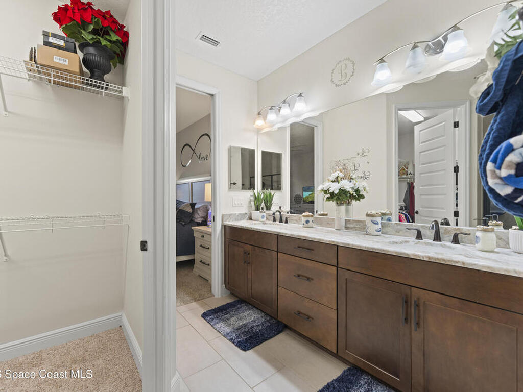 8263 Loren Cove Drive, Melbourne, FL 32940