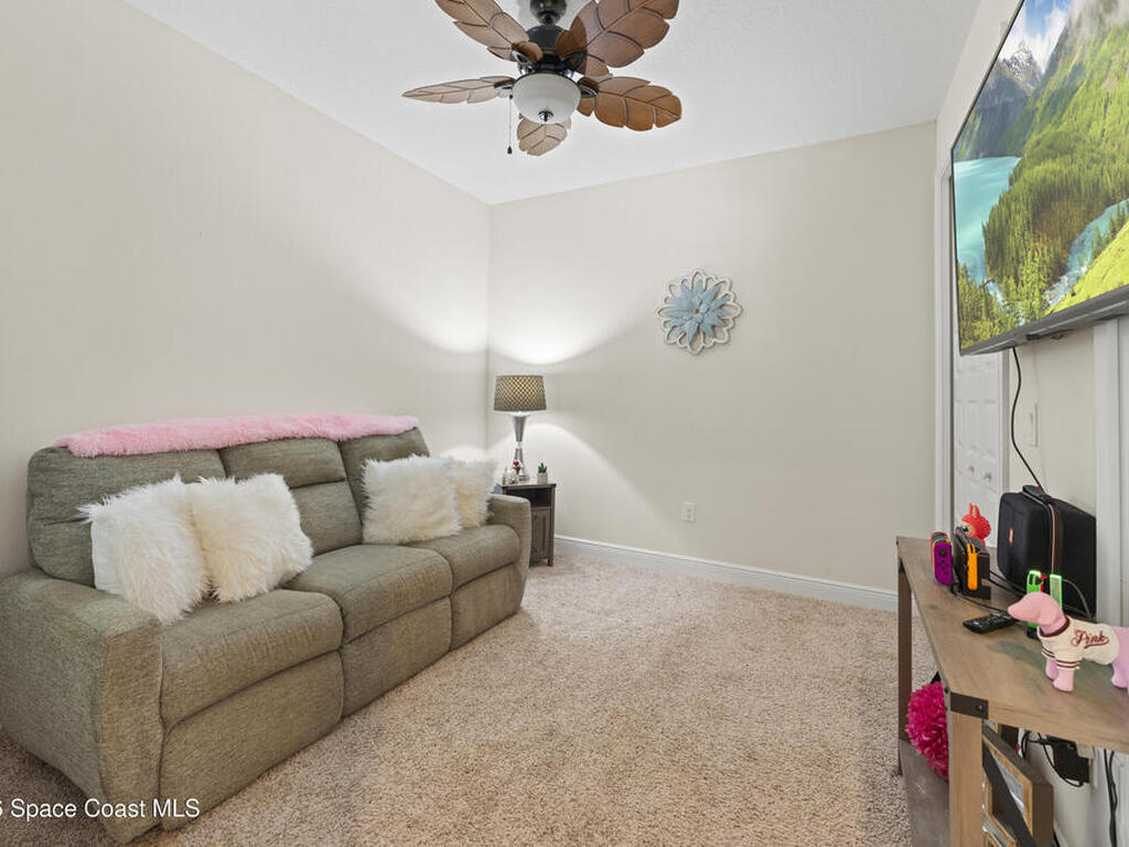 8263 Loren Cove Drive, Melbourne, FL 32940