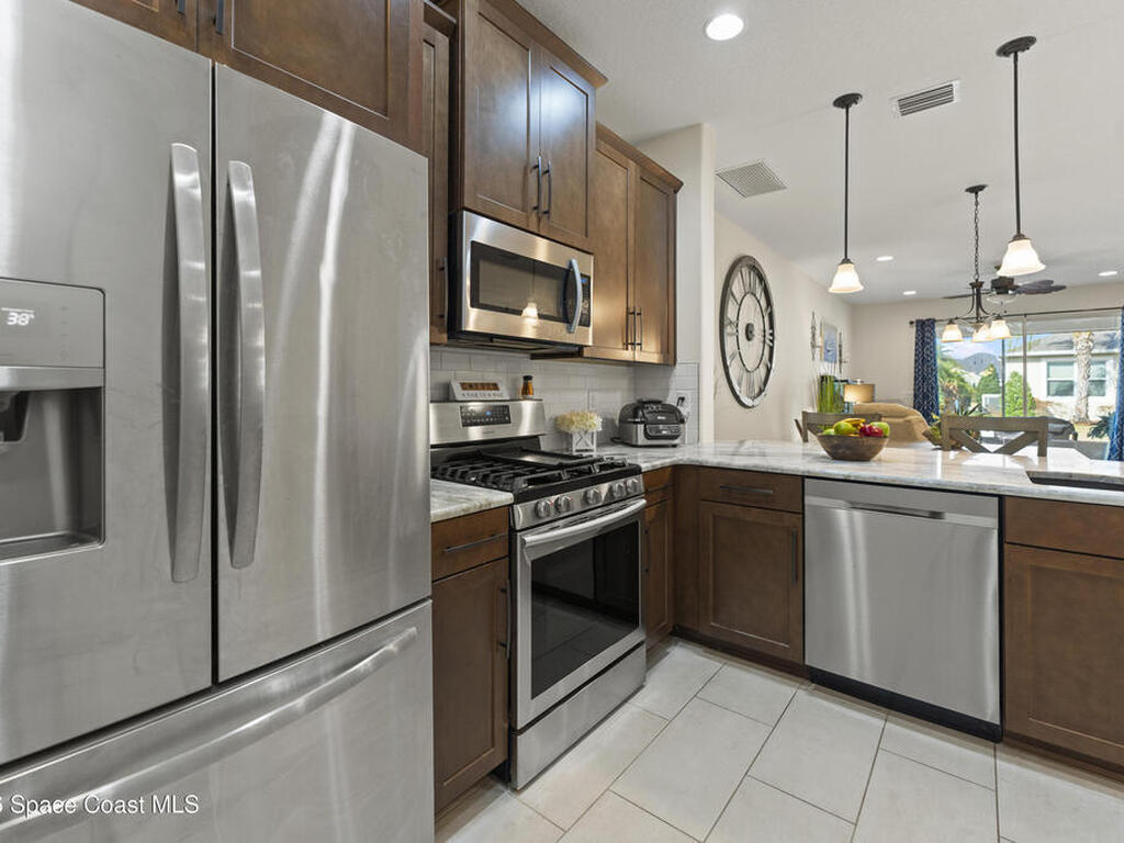 8263 Loren Cove Drive, Melbourne, FL 32940