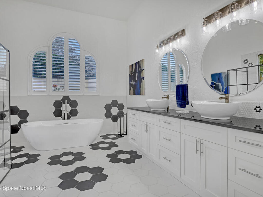 529 Spring Lake Drive, Melbourne, FL 32940