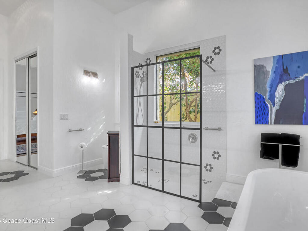 529 Spring Lake Drive, Melbourne, FL 32940