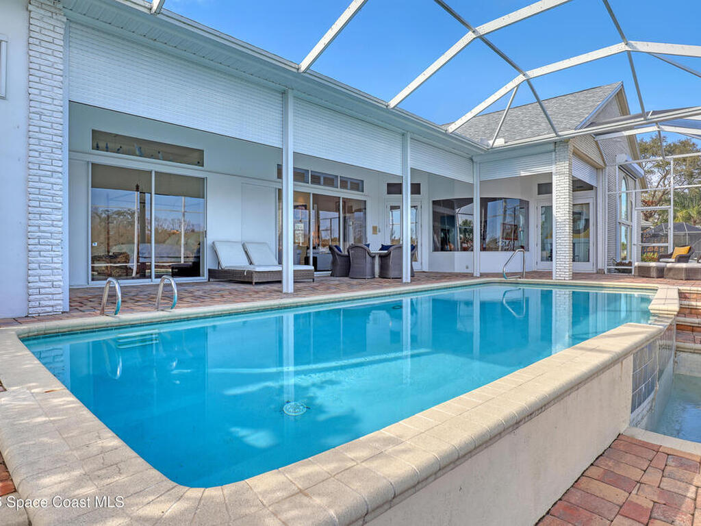 529 Spring Lake Drive, Melbourne, FL 32940