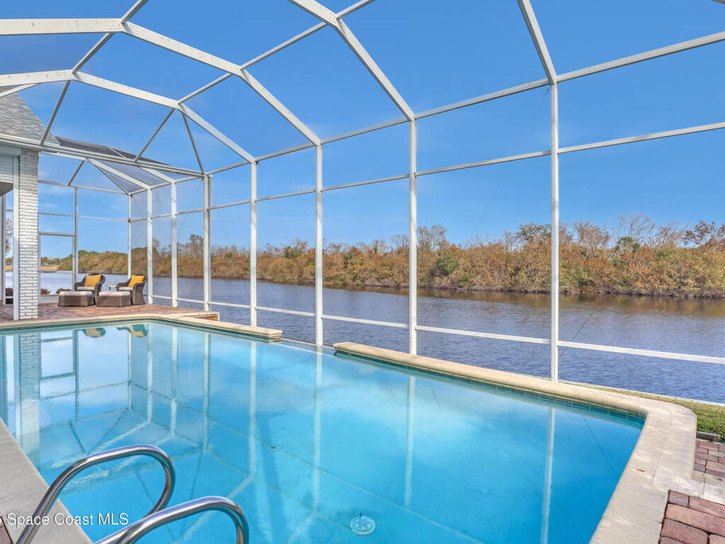 529 Spring Lake Drive, Melbourne, FL 32940