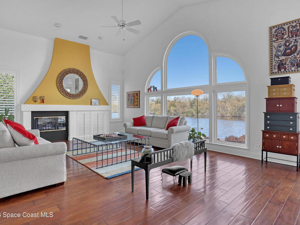 529 Spring Lake Drive, Melbourne, FL 32940