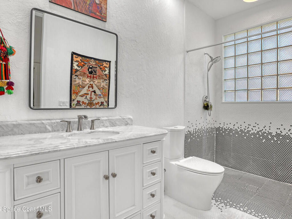 529 Spring Lake Drive, Melbourne, FL 32940