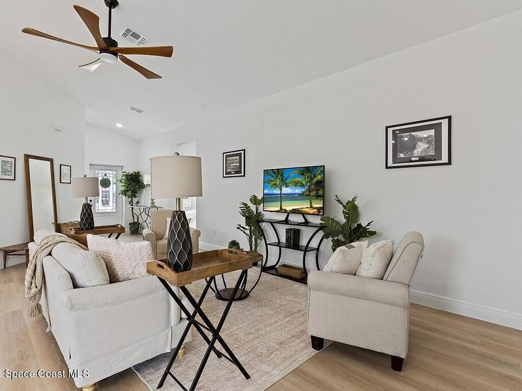 8635 98th Court, Vero Beach, FL 32967