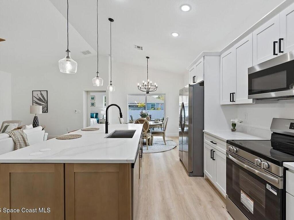 8635 98th Court, Vero Beach, FL 32967