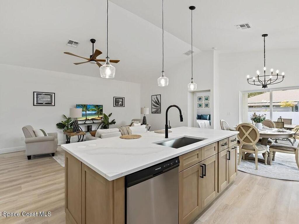 8635 98th Court, Vero Beach, FL 32967