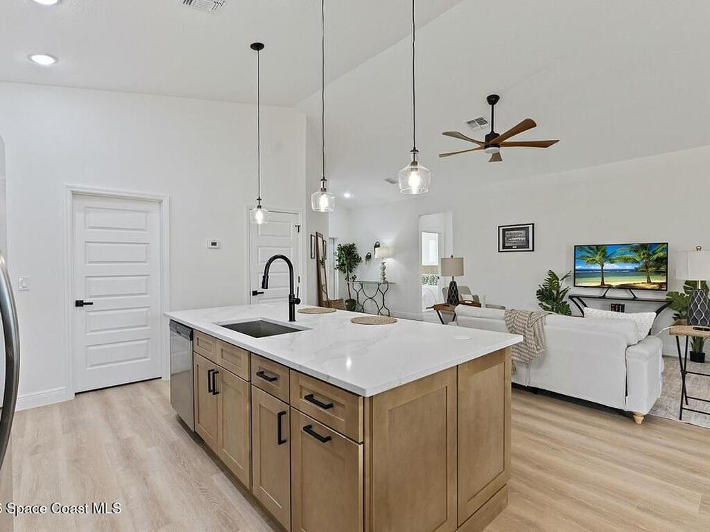 8635 98th Court, Vero Beach, FL 32967