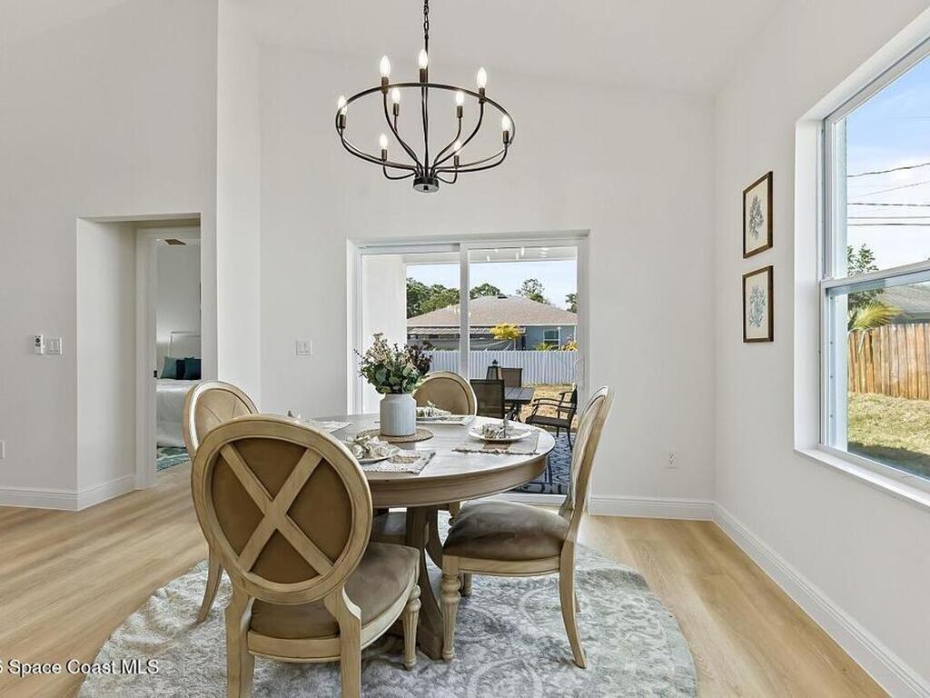 8635 98th Court, Vero Beach, FL 32967