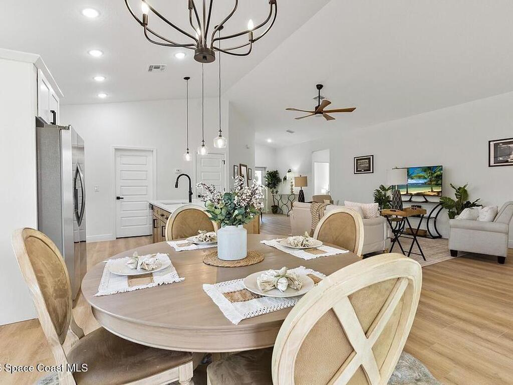 8635 98th Court, Vero Beach, FL 32967