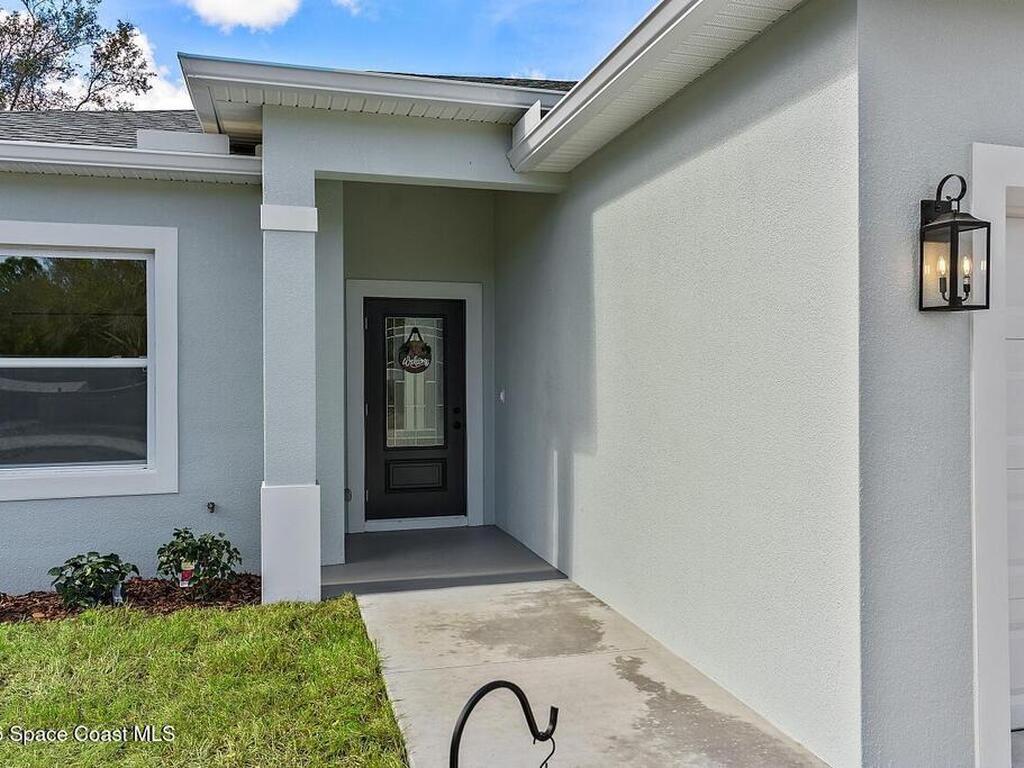 8635 98th Court, Vero Beach, FL 32967