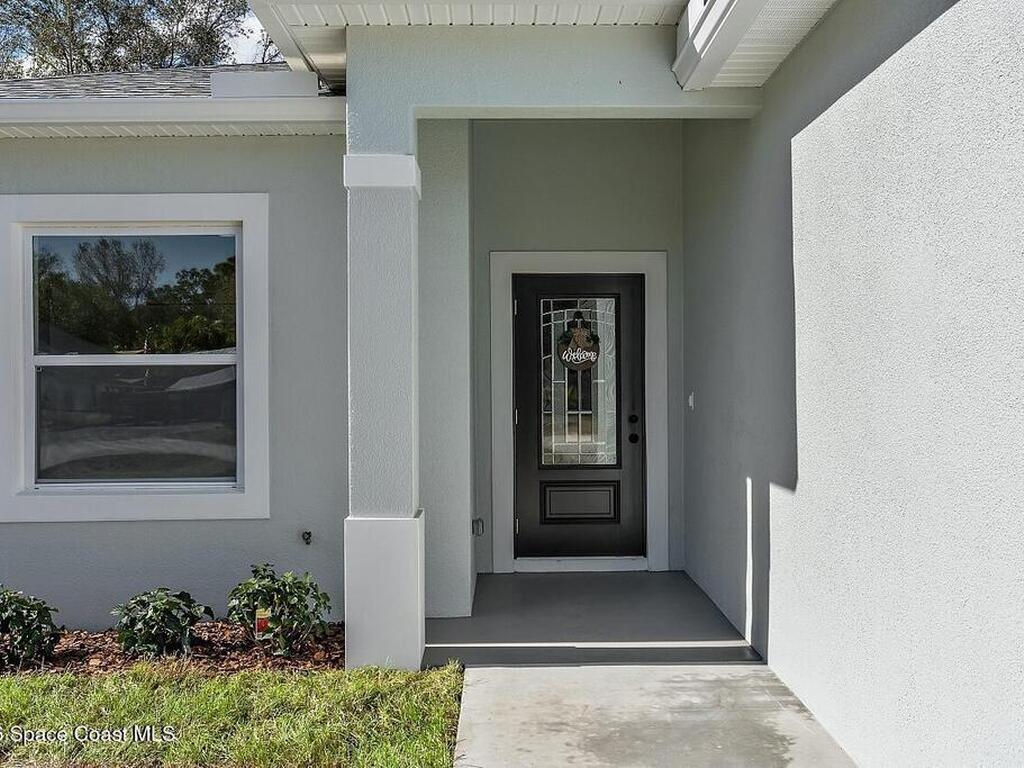 8635 98th Court, Vero Beach, FL 32967