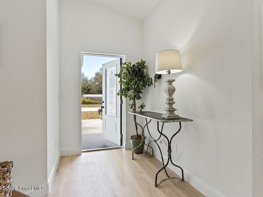 8635 98th Court, Vero Beach, FL 32967